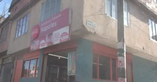 PANADERIA Y CAFETERIA NAPOLES PANADERIA Y CAFETERIA NAPOLES